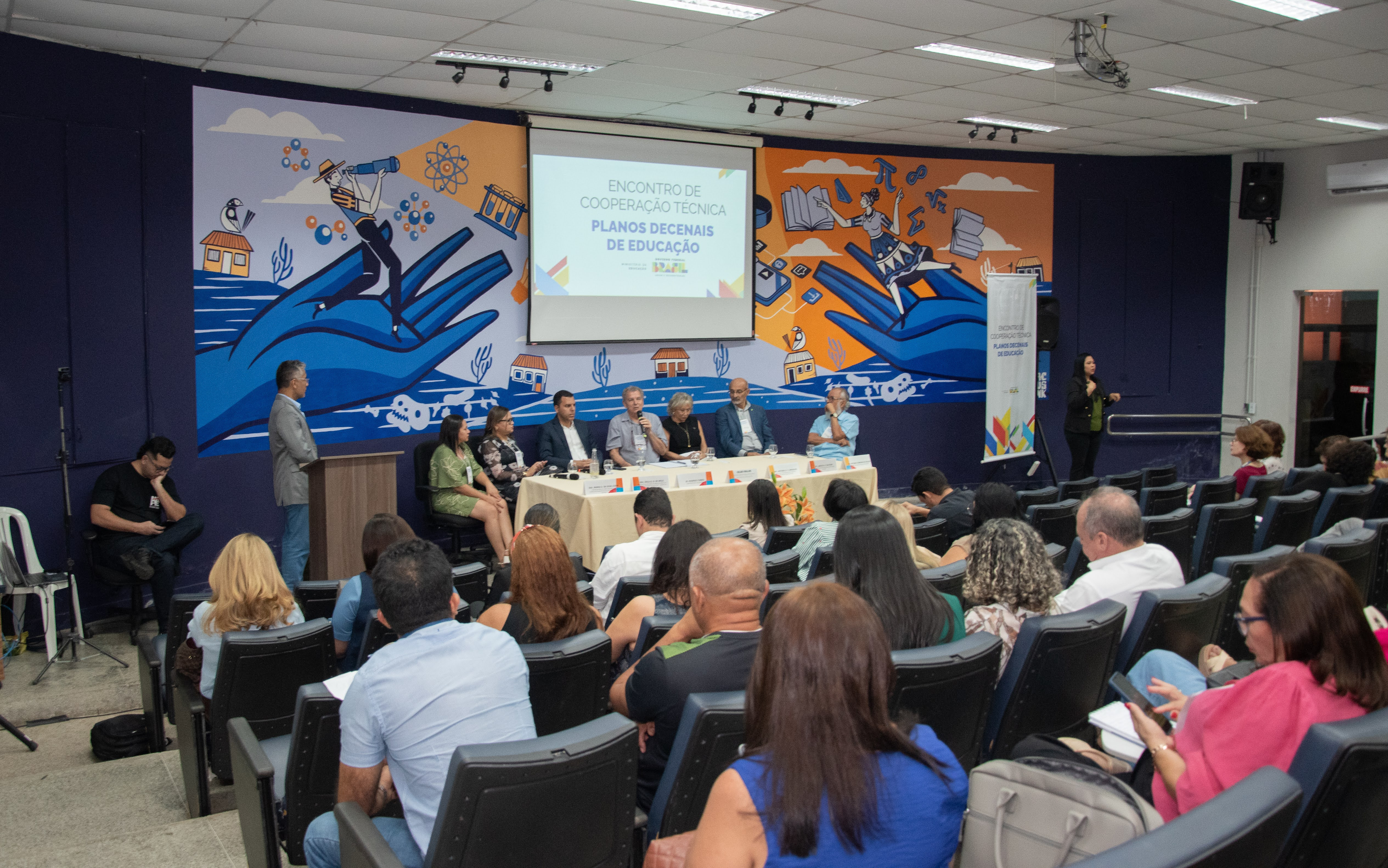 UFPI sedia Encontro de Cooperação Técnica com debate de planos decenais