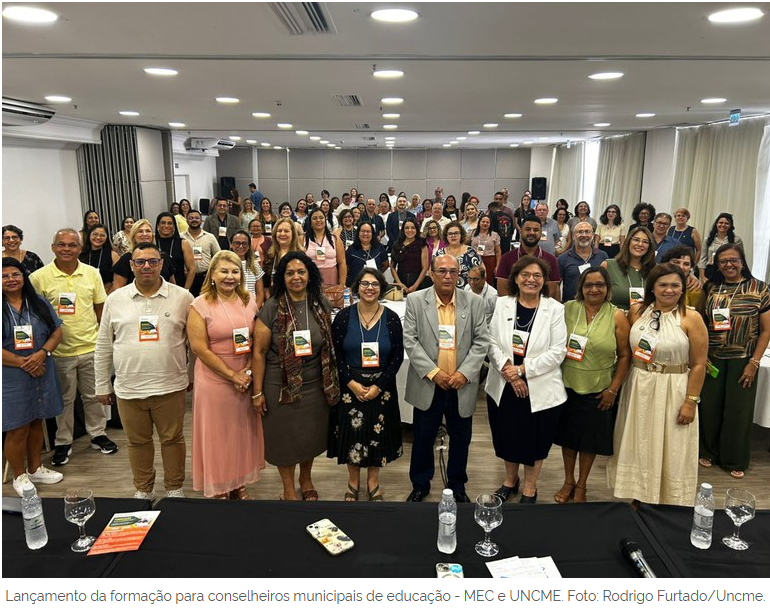 MEC lança formação para conselheiros municipais de educação